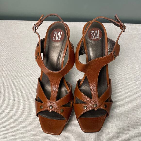 Stuart Weitzman Strappy Leather Platform Wood Heel. Size 9.5. Great condition. - Picture 3 of 7
